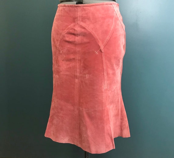 Vintage 1990s Genuine Suede Leather pink trumpet … - image 3