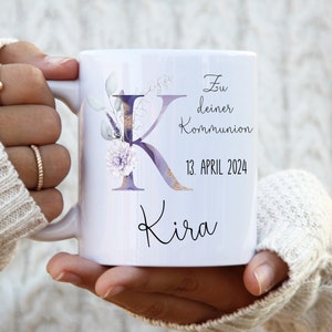 Tasse mit Namen Kommunion personalisiert Monogramm Blume lila / weiß