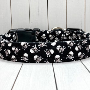 Pirate Dog Collar, Handmade, Fabric Covered Nylon Webbing Core ~ Black Skull & Crossbones