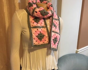 Granny square scarf