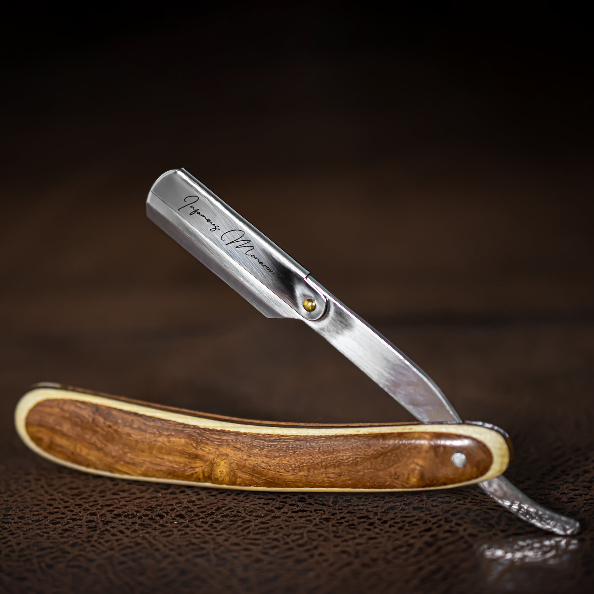 The Straight Razor. Perfect for Lineups and Etsy