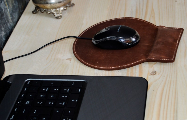 Protect your wrist !Mouse Pad Comfortable and Durable With Ergonomic Wrist Support made of Leather .Great gift for friends Work on PC
