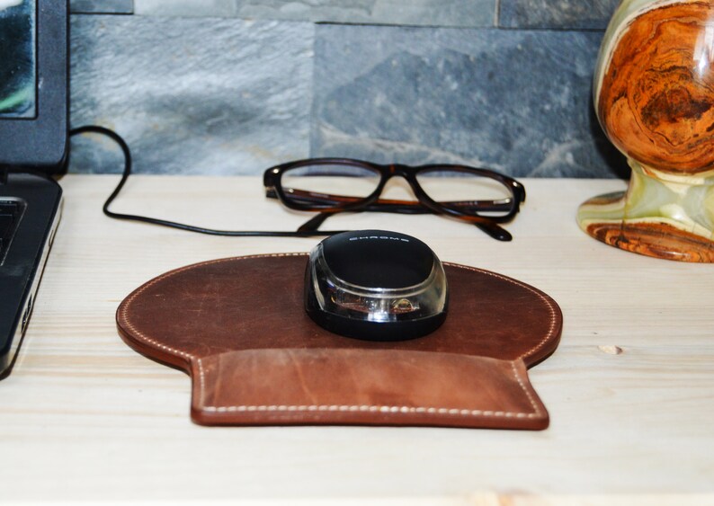 Protect your wrist !Mouse Pad Comfortable and Durable With Ergonomic Wrist Support made of Leather .Great gift for friends Work on PC