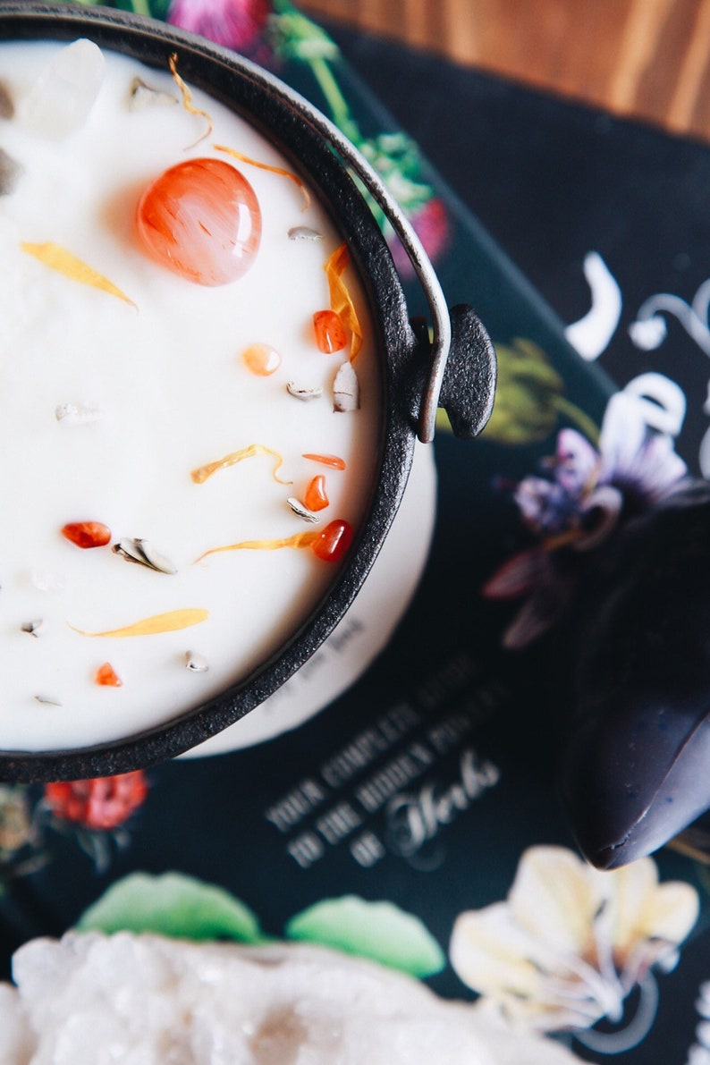 Luna Loves Cauldron energise Crystal Spell Candle 16 Oz Etsy UK