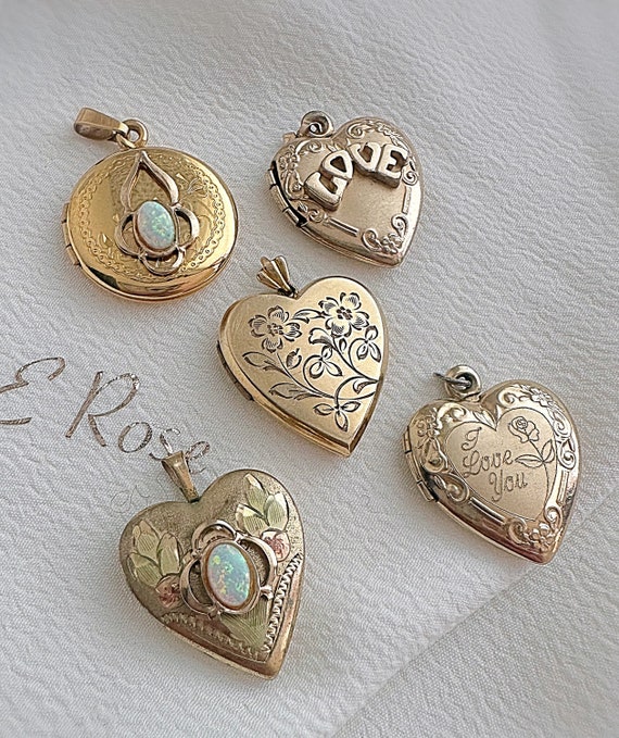 Lot of jewelry vintage lockets vintage jewelry lo… - image 1