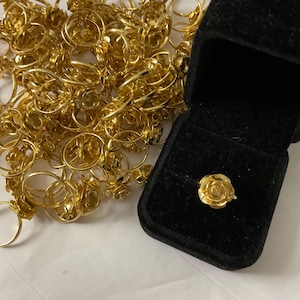 Lot of jewelry all rings 50 costume ring bases flowers