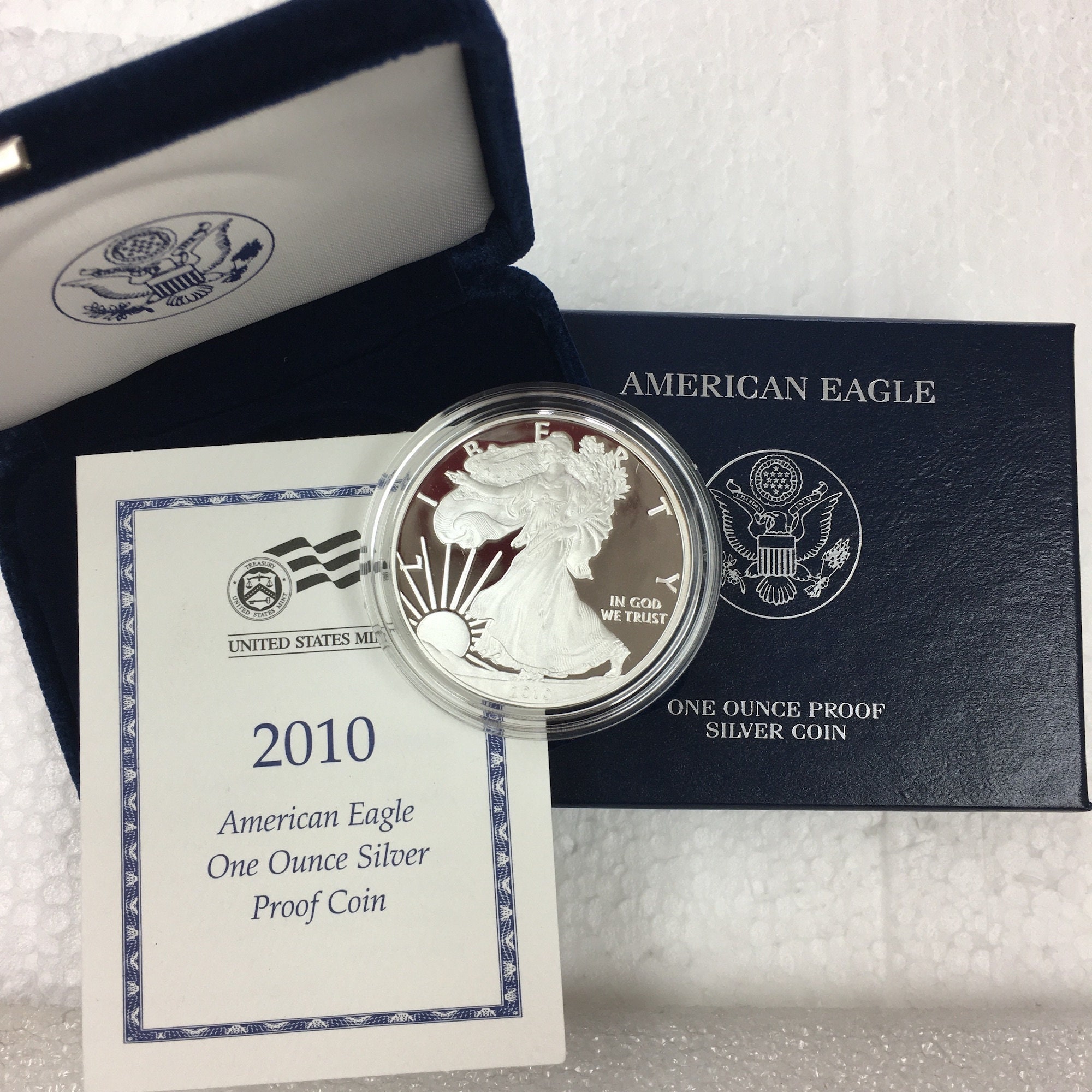 2010 W Proof American Silver Eagle in Original Box with Certificate of Authenticity