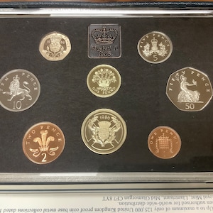 1986 Scottish Thistle Two Pound in Coins of Great Britain Royal Mint Issue Blue Case Proof Coins Set