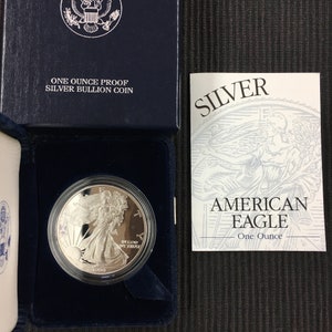 ア*キ様 1999 アメリカンイーグル銀貨 1oz .999 シルバー ケース付