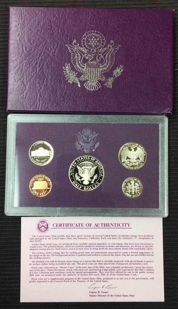 1992 United States Mint Proof Set in Original Box With Certificate