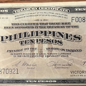 1944 Philippines WWII Victory Issue 10 (Ten) Peso Treasure Certificate Better Grade GeorgeVI Washington