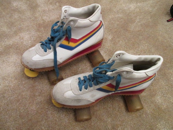Free Former vintage unisex roller skates Mens 8 /