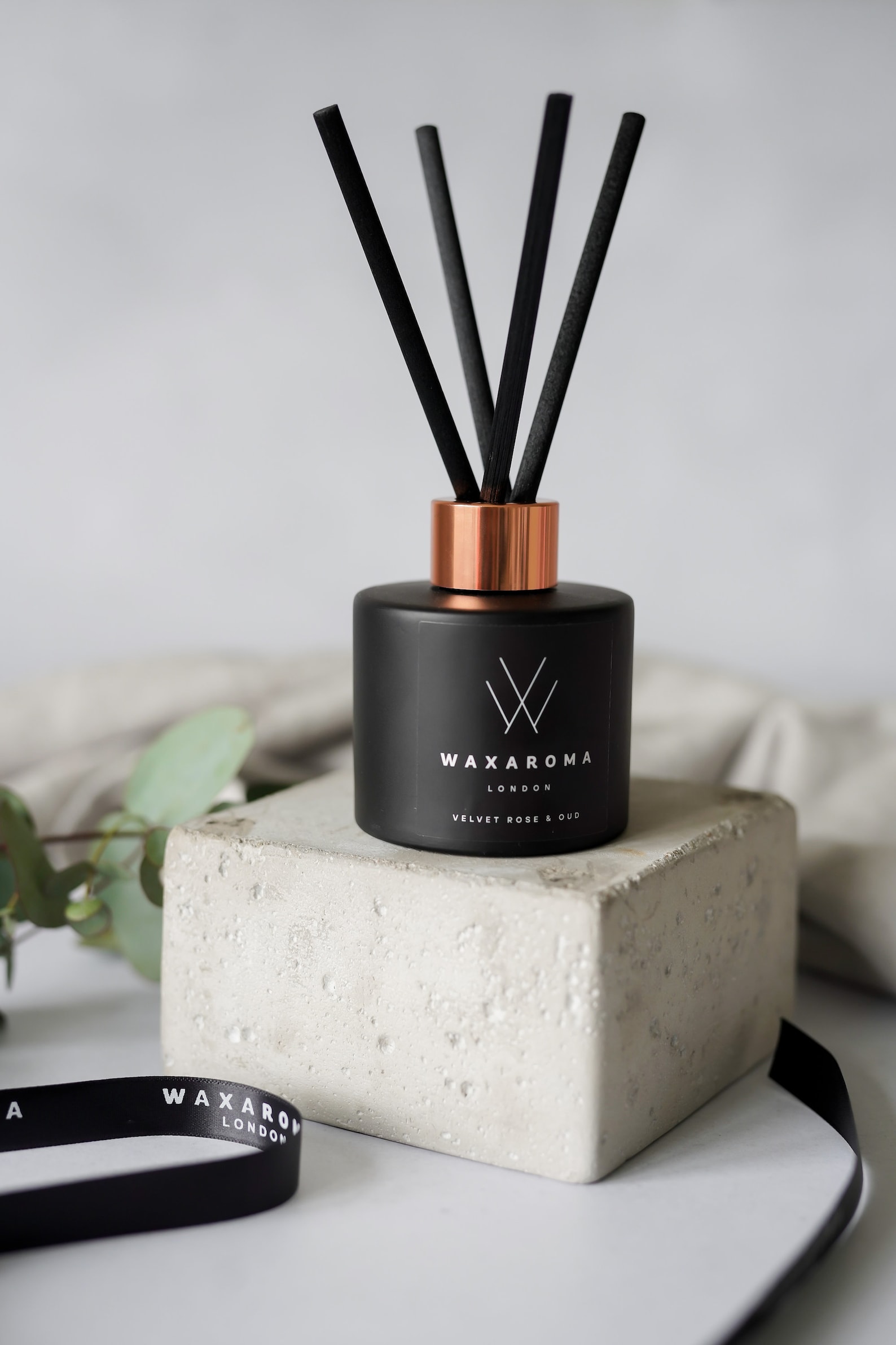 Luxury Fragrance Oil Reed Diffuser in Black Jar Oil Diffuser Etsy