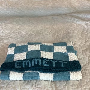 Manta de bebé tejida a mano, estilo reliquia, de Devra Rivera Lakeview Knits, suave, personalizada, en cualquier color