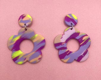 Lirio | Pendientes hechos a mano con declaración de arcilla polimérica | Poder de las flores |  De moda Retro Colorido | Multicolor