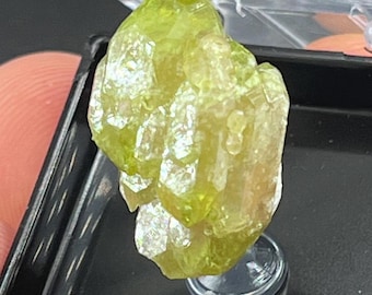 Vesuvianite from Jeffrey Mine, Qc, Canada