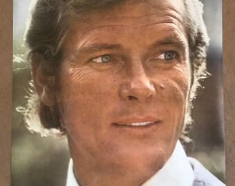 Vintage original 1970s Roger Moore pinup poster Movie memorabilia James Bond Actor 1971 Sir Roger