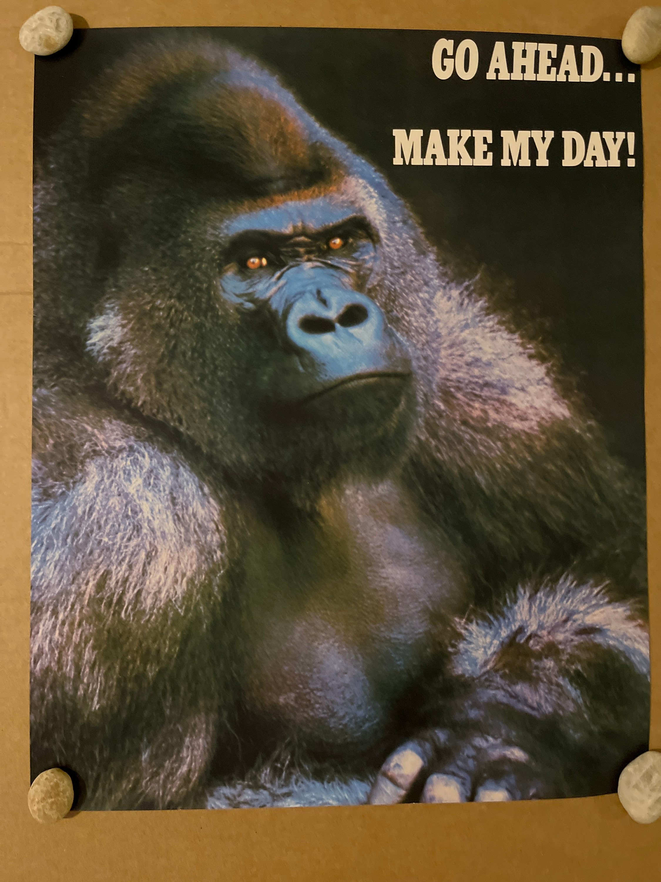 さあ、ゴリラのクリント・イーストウーの名言ビンテージポスターをやってみて - Etsy 日本