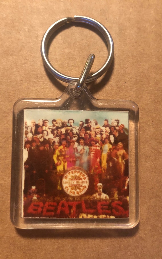Vintage Keychain The Beatles Sgt Peppers lonely h… - image 2