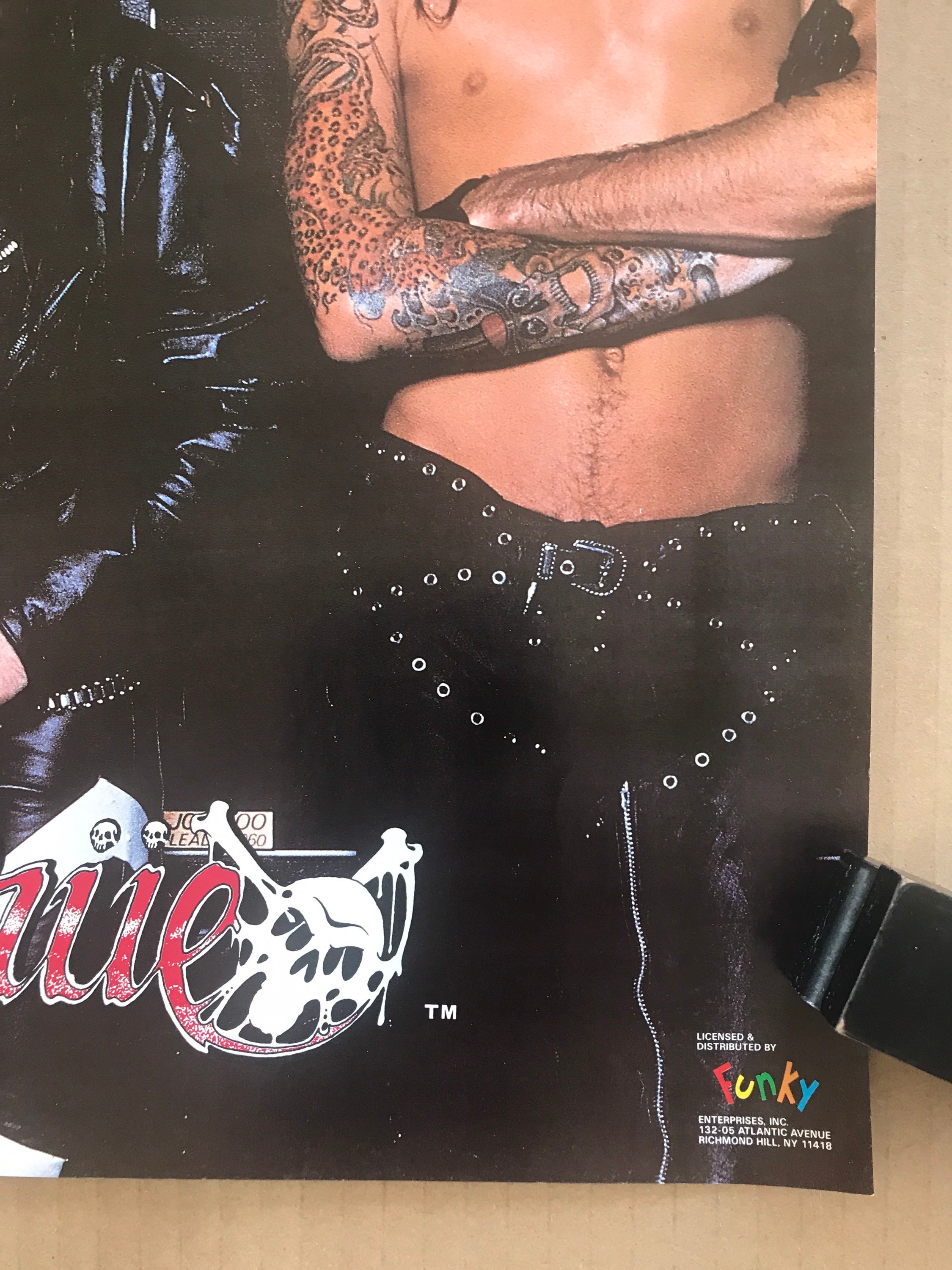 激レア！MOTLEY CRUE メンバー全員サイン入り写真カード Motley Crue Too Fast For Love - 2nd + Insert 2 US Vinyl LP