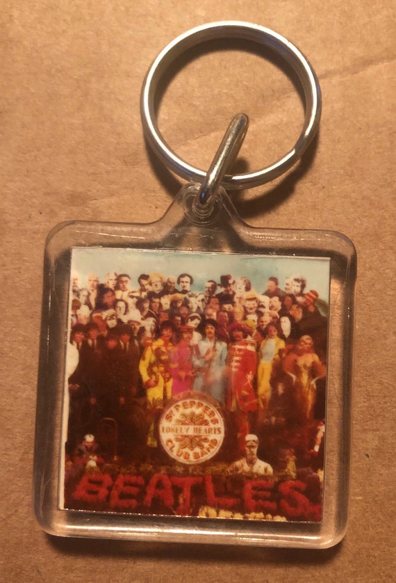 Vintage Keychain The Beatles Sgt Peppers lonely h… - image 3