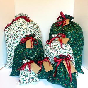 Fabric Gift Bag / Christmas Gift Wrap / Sustainable / Eco Friendly / Drawstring / Reusable / Holly Mistletoe / Green Red White