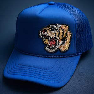 The Tiger Tattoo Trucker Hat – Vintage Embroidered Roaring Tiger Patch – Bold Retro Asian Streetwear Snapback Cap