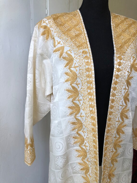 Vintage Gold and Cream Kimono 1970s Woodstock Hip… - image 3