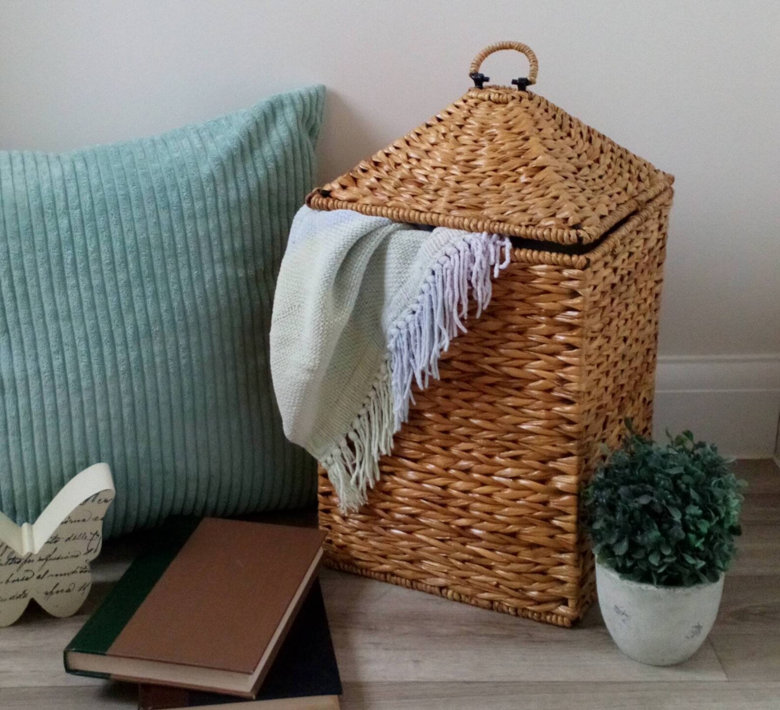 Basket With Lid Unique Vintage Blanket Toy Home Storage Etsy