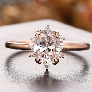 Jewelry// Simulated Diamond Bridal Ring// Accents Ring// Gift for Mother// 1.5CT Oval Moissanite Engagement Wedding Ring 14k/18k Rose Gold