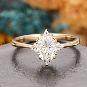 Yellow Gold Moissanite Bridal Ring// Vintage 6x8mm Oval 1.5CT Moissanite Lab Diamond Engagement Ring// Simulated Diamond Anniversary Gift