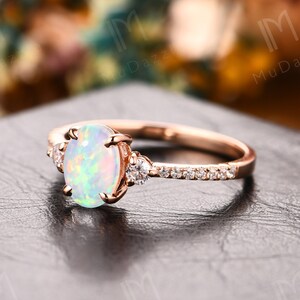 Bague de mariage Art Déco Rose Opale // Bague Dames Gemme Blanche // Bague de fiançailles en pierre précieuse Opale Opale ovale 1.5CT // Bague Promise / Bague en or rose 18k