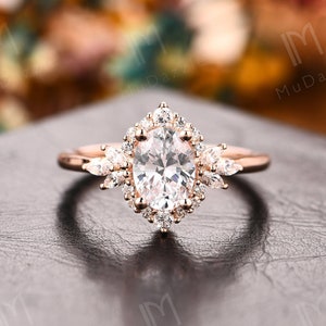 Cocktail Moissanite Ring// Art Deco 1.5CT Oval Shaped Moissanite Engagement Ring// Simulated Diamond Wedding Ring// Vintage Anniversary Ring