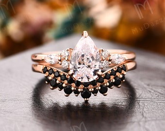 Juego de anillo de boda de diamantes simulado / / Juego de anillo de compromiso de tiara moissanita de estilo clásico / / Juego de anillo de promesa de moissanita en forma de lágrima de 6x9 mm