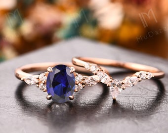 Dainty Sapphire Ring// Sapphire Engagement Rings Sett// Vintage Oval 1.5CT Oval Blue Sapphire Bridal Set// Gemstone Birthstone Ring Set Gold