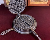 1920 39 s Griswold 8 LBL Cast Iron Waffle Iron (beautiful)