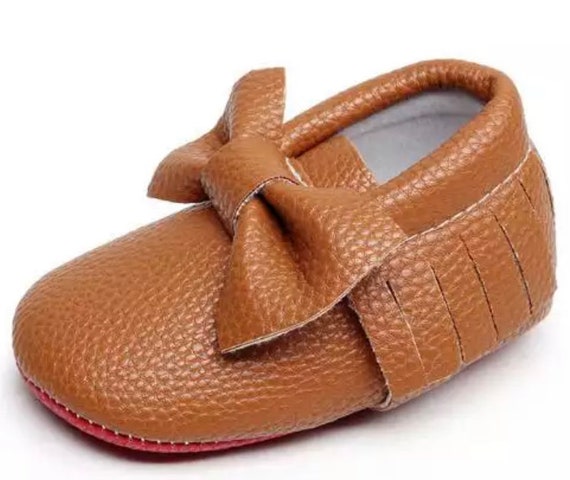 Baby red store bottom moccasins