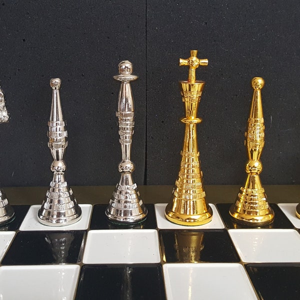 touchofmodern chess set