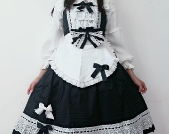 20inch x 16inch. Plus Size Heart Apron, Maid Apron.