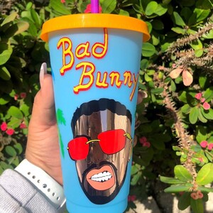 Un Verano Sin Ti, Bad Bunny Cup | cold cup| color changing cup, Badbunny, Un Verano sin ti | 24 oz | Bad Bunny, benito cold cups