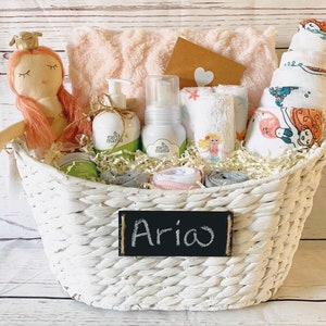 Bio Meerjungfrau-Baby-Geschenkkorb, personalisieren Name, Mädchen-Babyparty-Korb, nach Hause kommen Babypartygeschenk, Büro-Babyparty-Geschenkkorb
