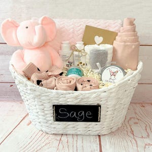 Bio-Baby-Geschenkkorb, Personalisieren Name, Mädchen-Babyparty-Korb, nach Hause kommen Babyparty-Geschenk, Büro-Babyparty-Geschenkkorb, Baby Girl