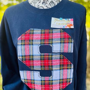 Grande monograma tartan, grande camisa bordada com letras xadrez