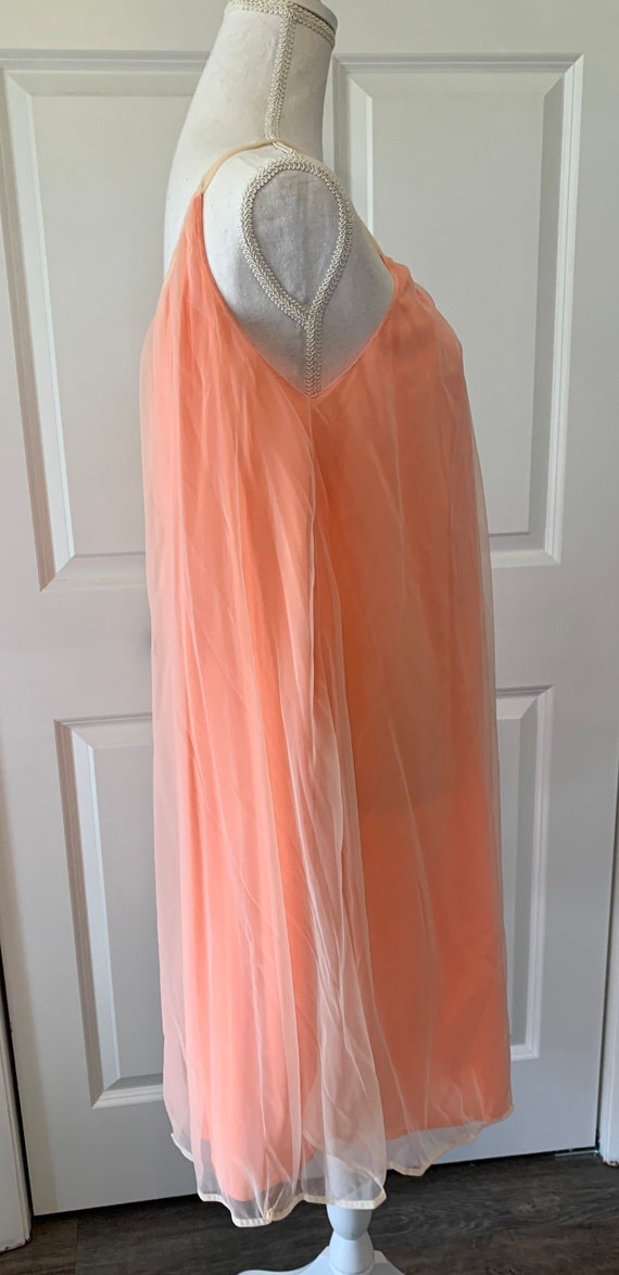 Vintage Handmade Peach Peignoir Set - image 9