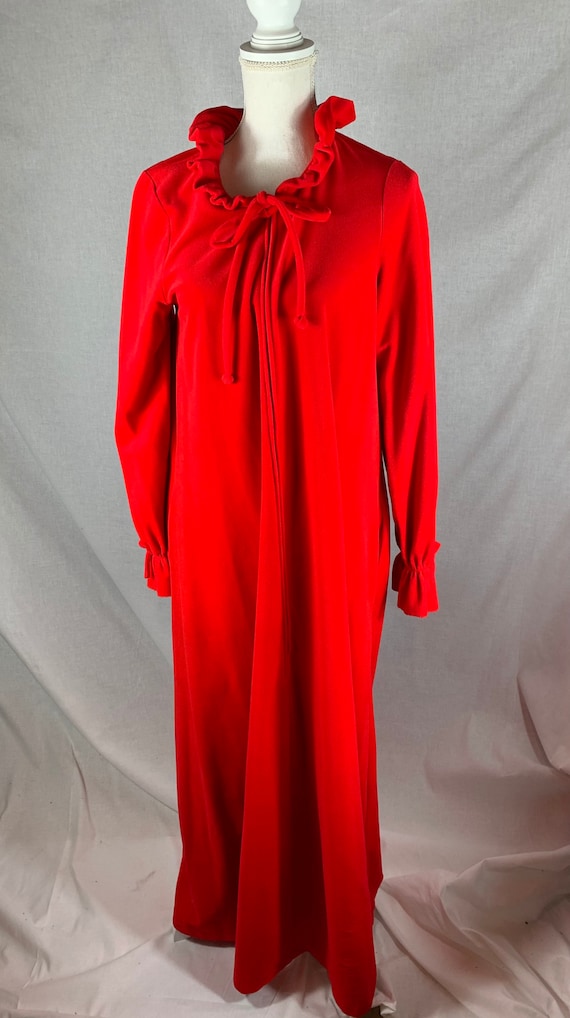 Vintage Miss Elaine red robe