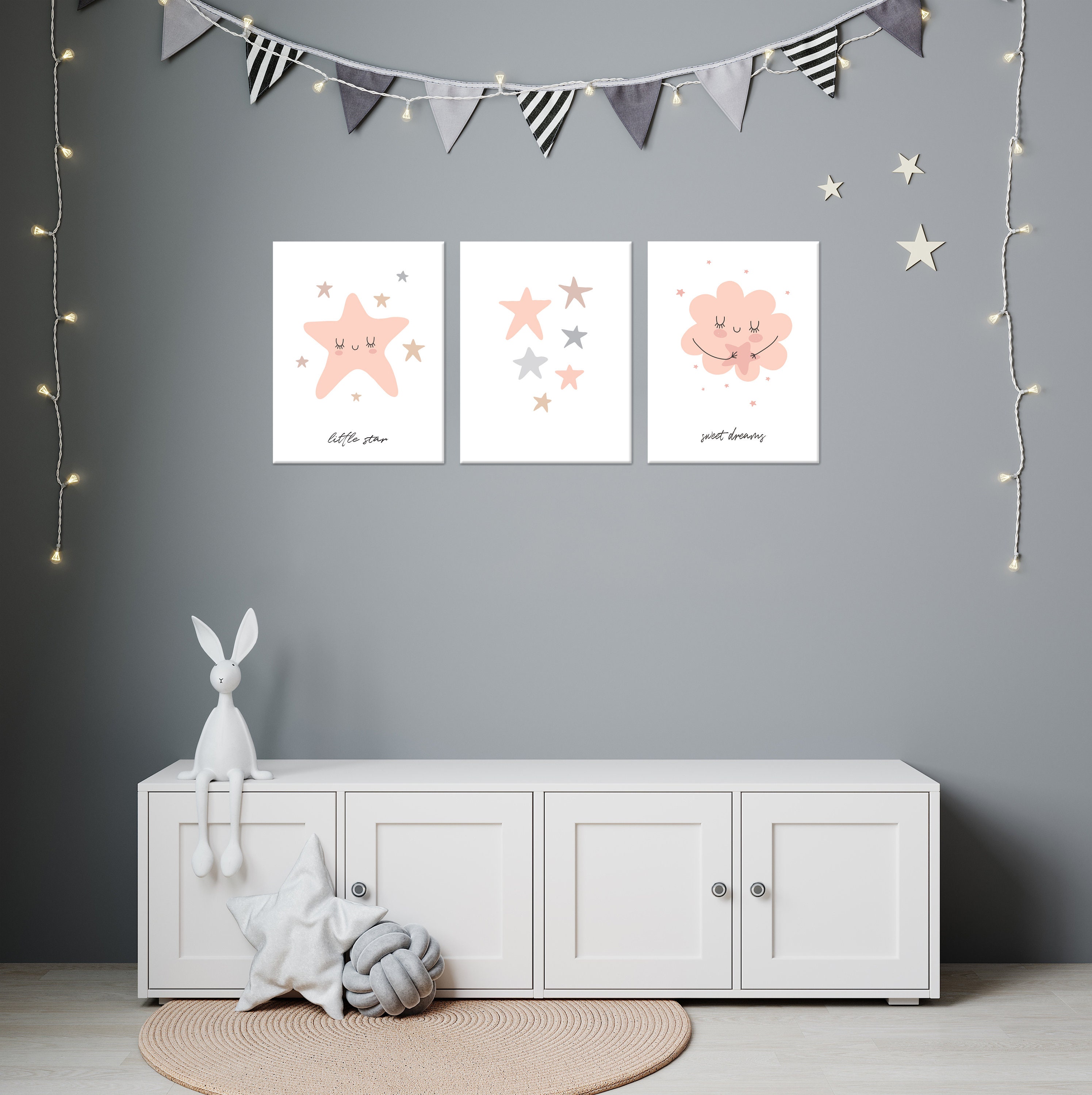 Bilder auf Leinwand Kinderzimmer:  Bringing Art to Life in Your Child's Room