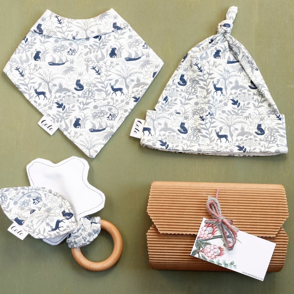 BABIES BIB AND BEANIE SET CAROUSEL MADEMOISELLE main image 0