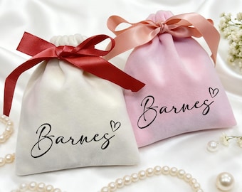 Custom Name Jewelry Bag, Bridesmaid Jewelry Pouch, Custom Velvet Bag Small, Wedding Favor Gift Bags, Bridesmaid Proposal Gift, Gift for Her