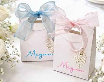 Personalized Name Gift Bags/Wedding Favor Bag with Ribbon/Bridal Shower Gift Bag/Wedding Gift Bag/Name Tote Paper Bags/Gift for Bridesmaid