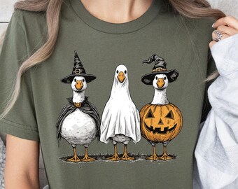Halloween Duck Shirt, Pumpkin Duck Sweatshirt, Duck Halloween Tee,Ghost Waterfowl Sweatshirt,Funny Animal Halloween Shirt,Ghost Duck Sweater